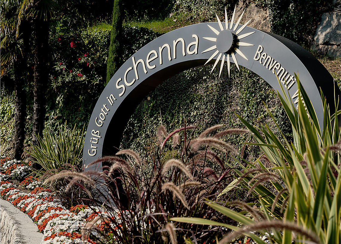 Welcome sign Schenna